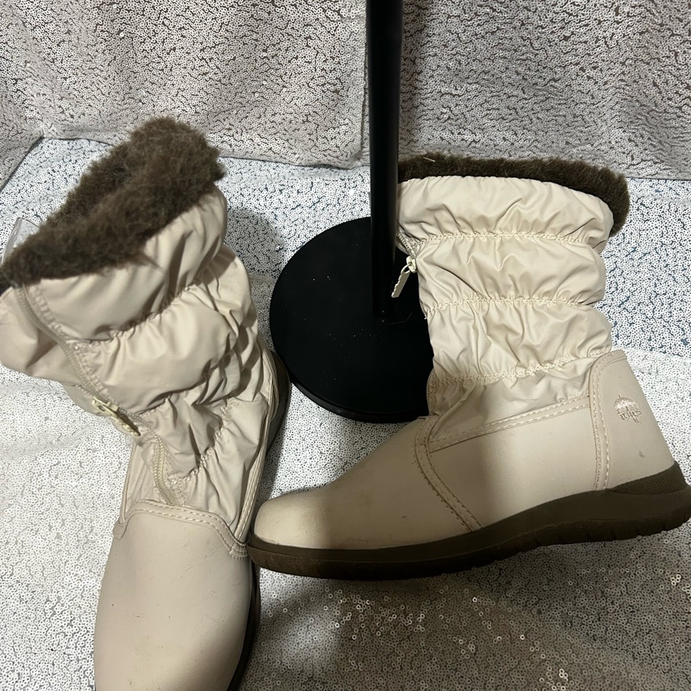 TOTES Women's Cream Winter Boots